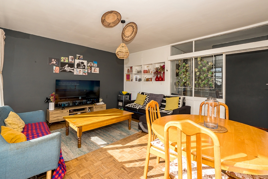 To Let 3 Bedroom Property for Rent in Green Point Western Cape